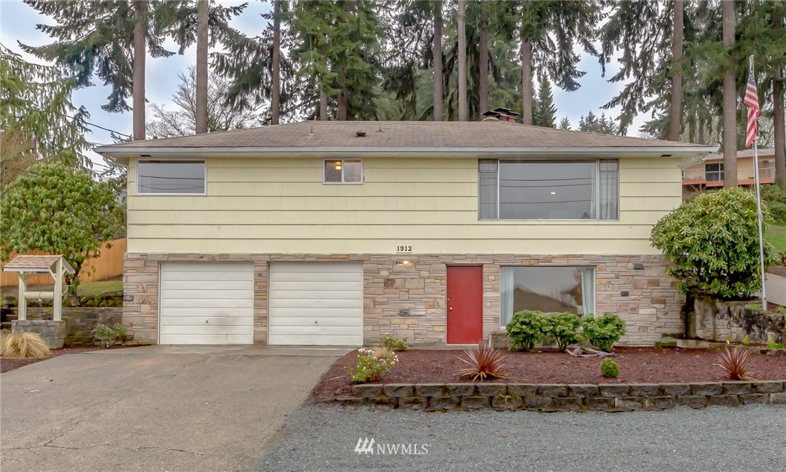 1912 Austin Road Northeast Tacoma, WA 98422 - Photo 2 of 23