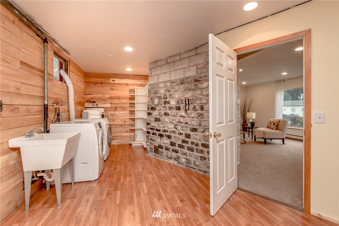 1912 Austin Road Northeast Tacoma, WA 98422 - Photo 15 of 23