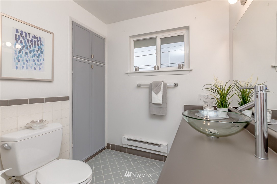 1912 Austin Road Northeast Tacoma, WA 98422 - Photo 17 of 23