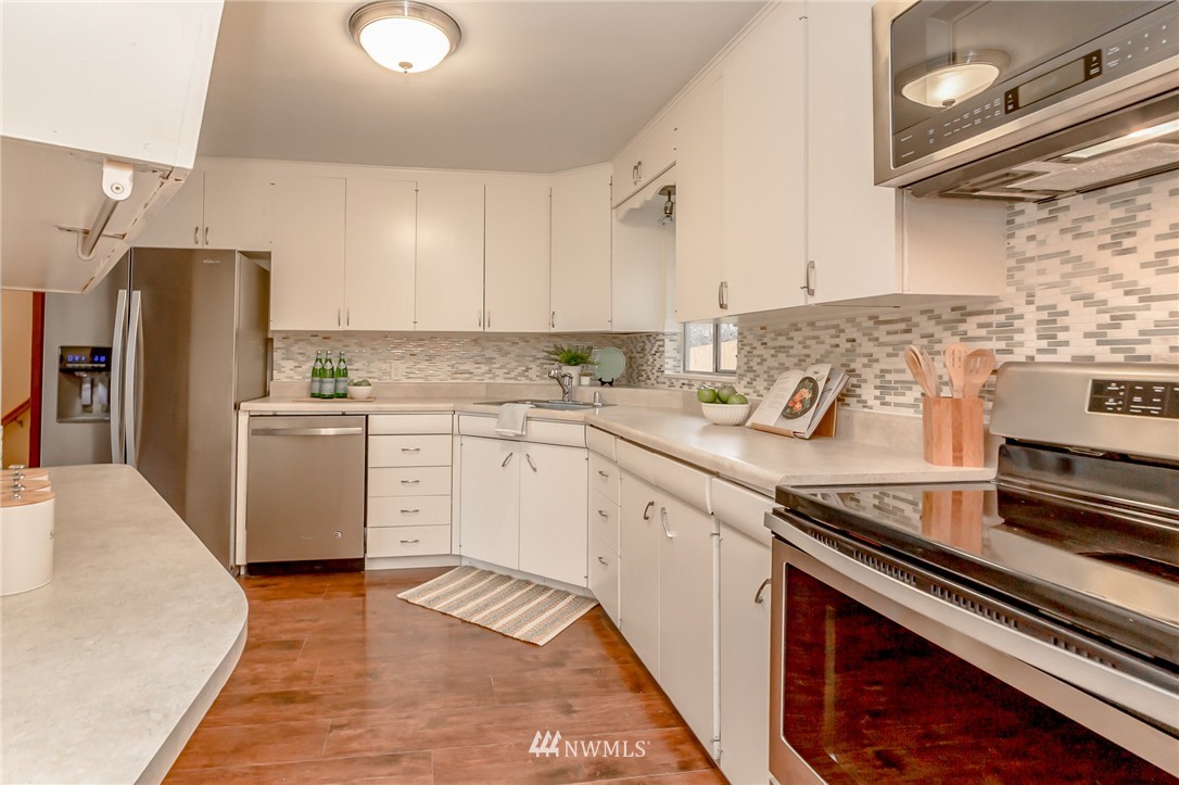 1912 Austin Road Northeast Tacoma, WA 98422 - Photo 9 of 23