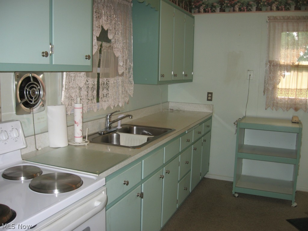 1042 North Road Southeast Warren, OH 44484 - Photo 9 of 16 Gallery Image 9
