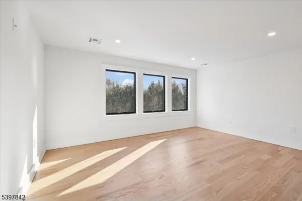 $2,499,999 | 32 Felch Road, Florham Park, NJ 07932