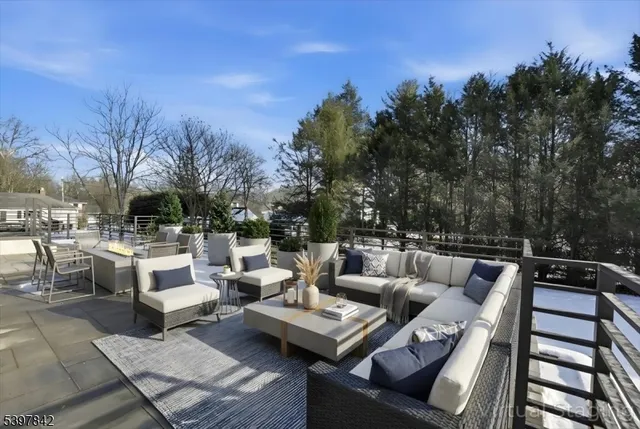 $2,595,000 | 32 Felch Road, Florham Park, NJ 07932