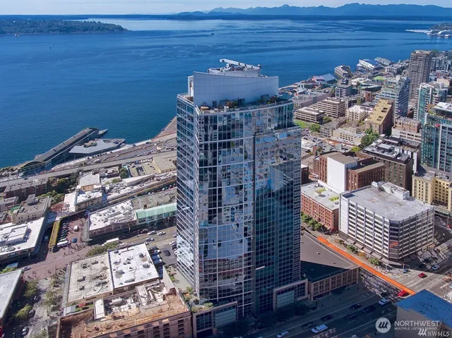 $7,000 | 1521 2nd Avenue, Unit 2502, Seattle, WA 98101