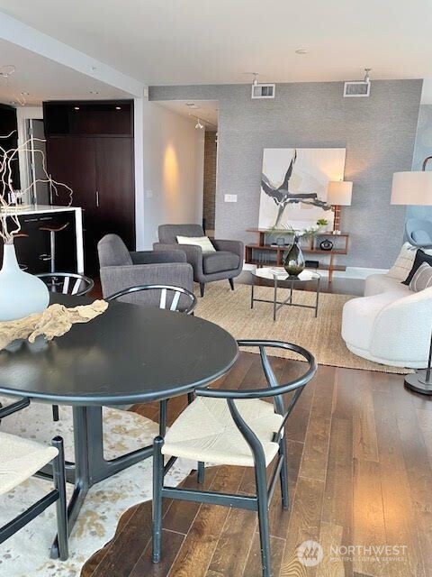 1521 2nd Avenue, Unit 2502 Seattle, WA 98101 - Photo 5 of 35