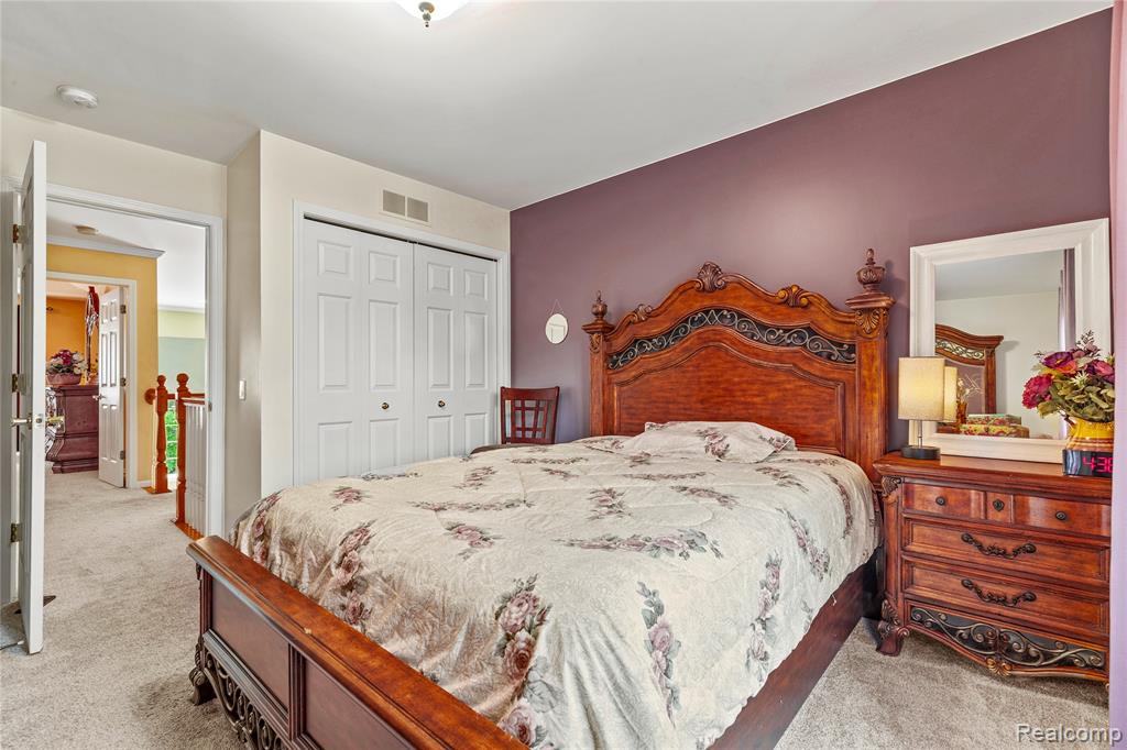 3918 Kaeleaf Road Lake Orion, MI 48360 - Photo 28 of 51
