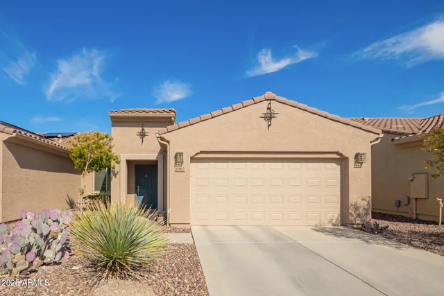 $268,800 | 4962 West Posse Drive, Eloy, AZ 85131