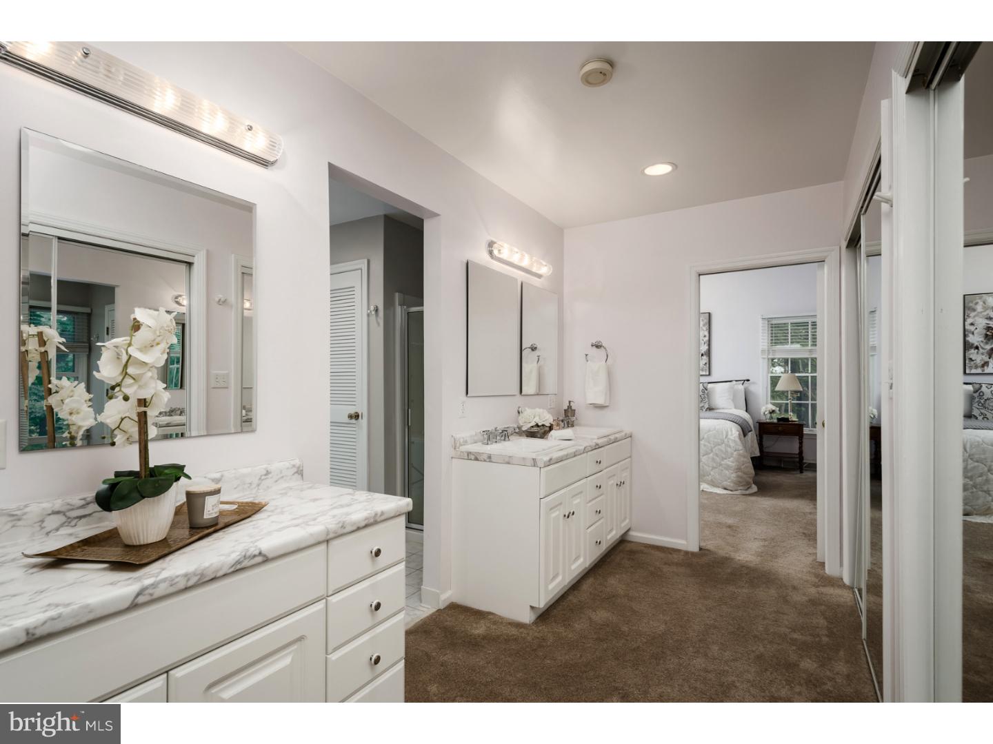 76 Woosamonsa Road Pennington, NJ 08534 - Photo 14 of 25 Master Bathroom