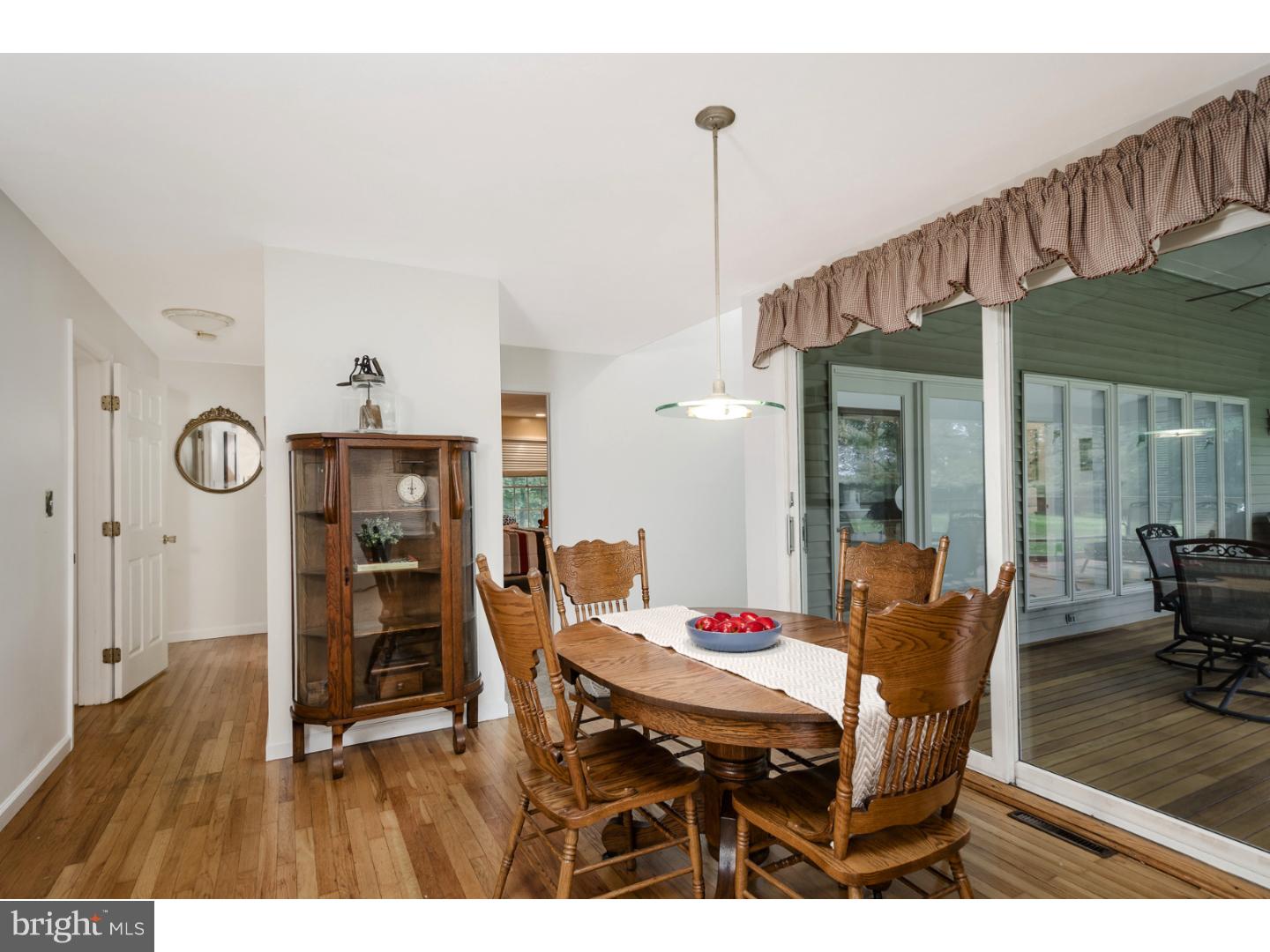 76 Woosamonsa Road Pennington, NJ 08534 - Photo 9 of 25 Dining Room