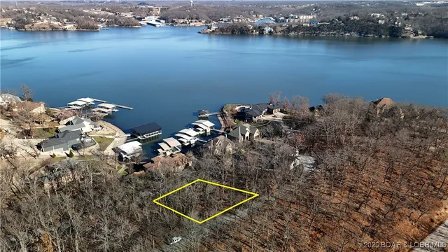 $135,000 | 1541 Qunta Grande Drive, Sunrise Beach, MO 65079