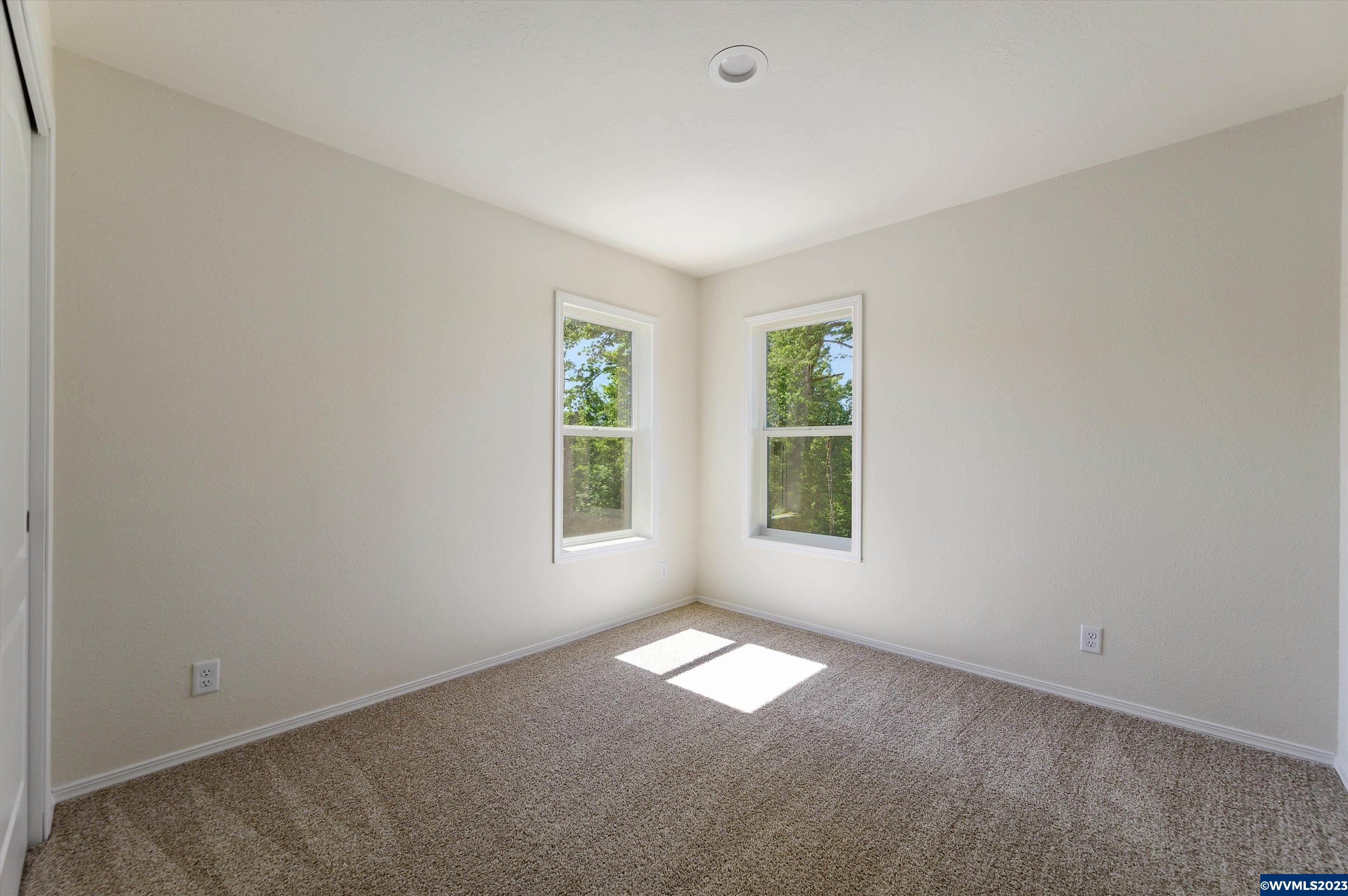 1630 Southwest Clay Street Dallas, OR 97338 - Photo 32 of 36