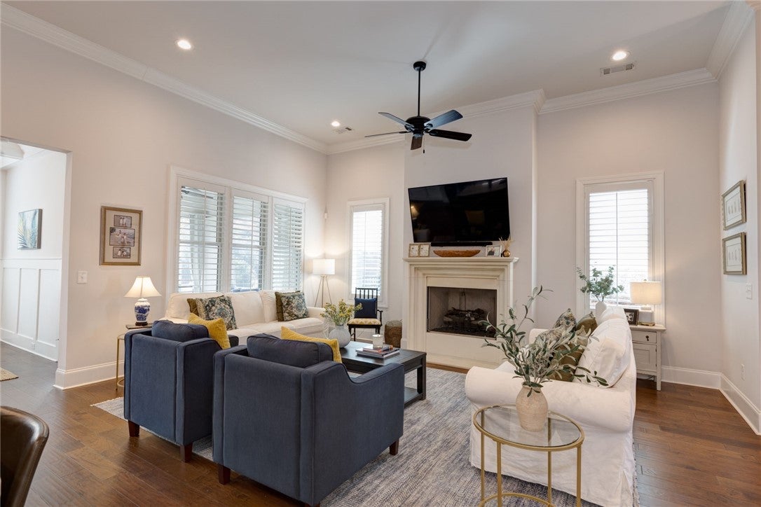2051 Moores Mill Road, Unit I Auburn, AL 36830 - Photo 6 of 38 Gallery Image 6