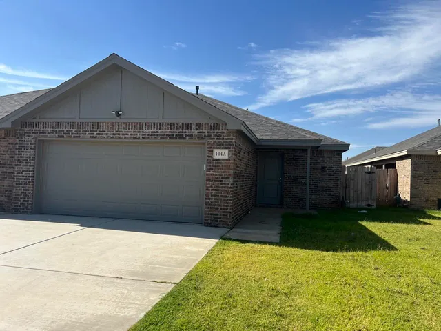 $1,500 | 1404 17th Street, Unit A, Shallowater, TX 79363
