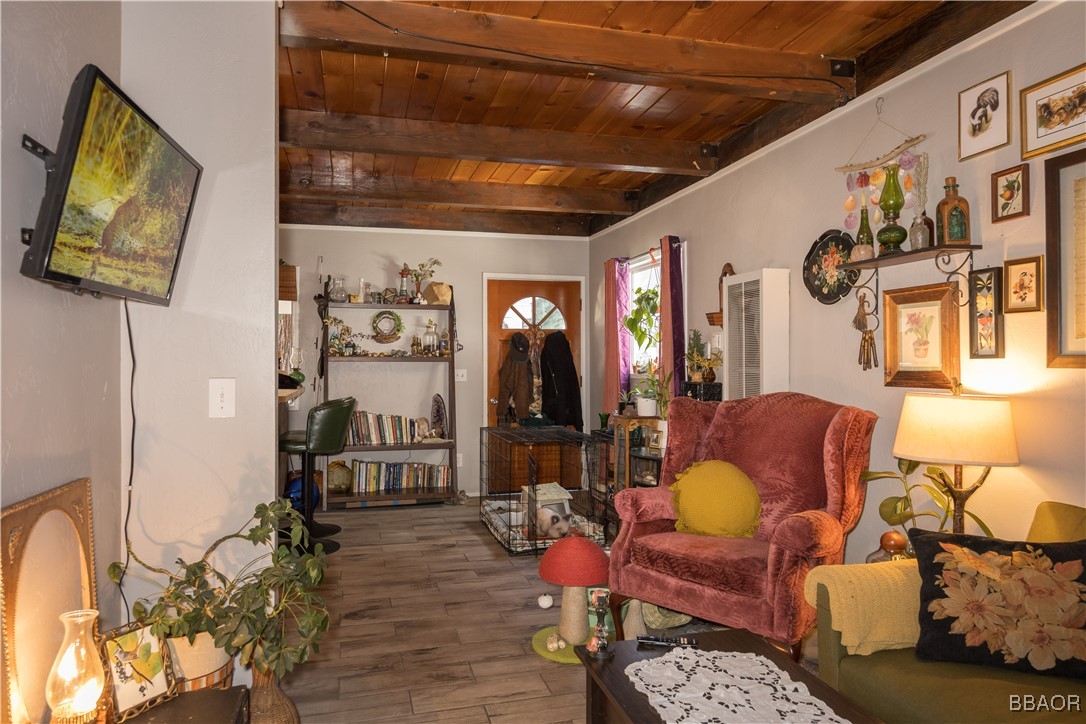 1025 West Country Club Boulevard Big Bear City, CA 92314 - Photo 6 of 17