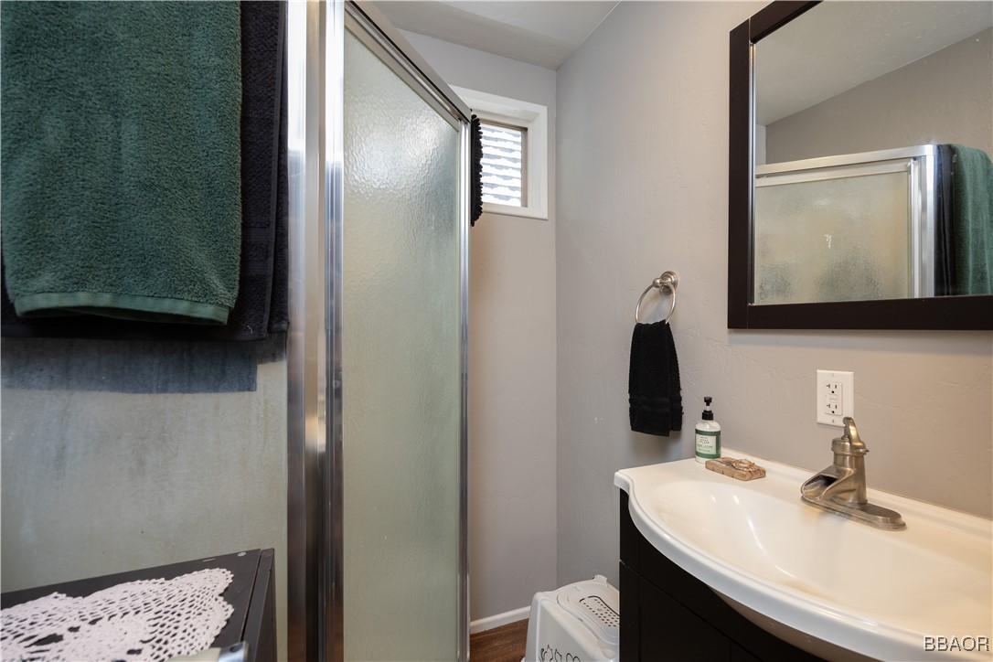 1025 West Country Club Boulevard Big Bear City, CA 92314 - Photo 9 of 17