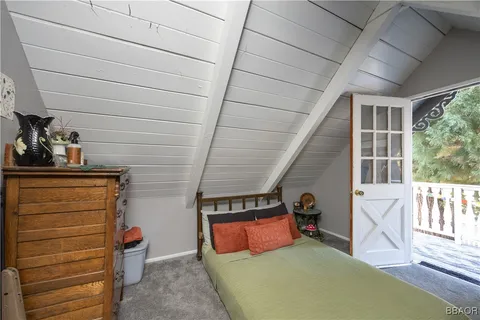 $264,995 | 1025 West Country Club Boulevard, Big Bear City, CA 92314