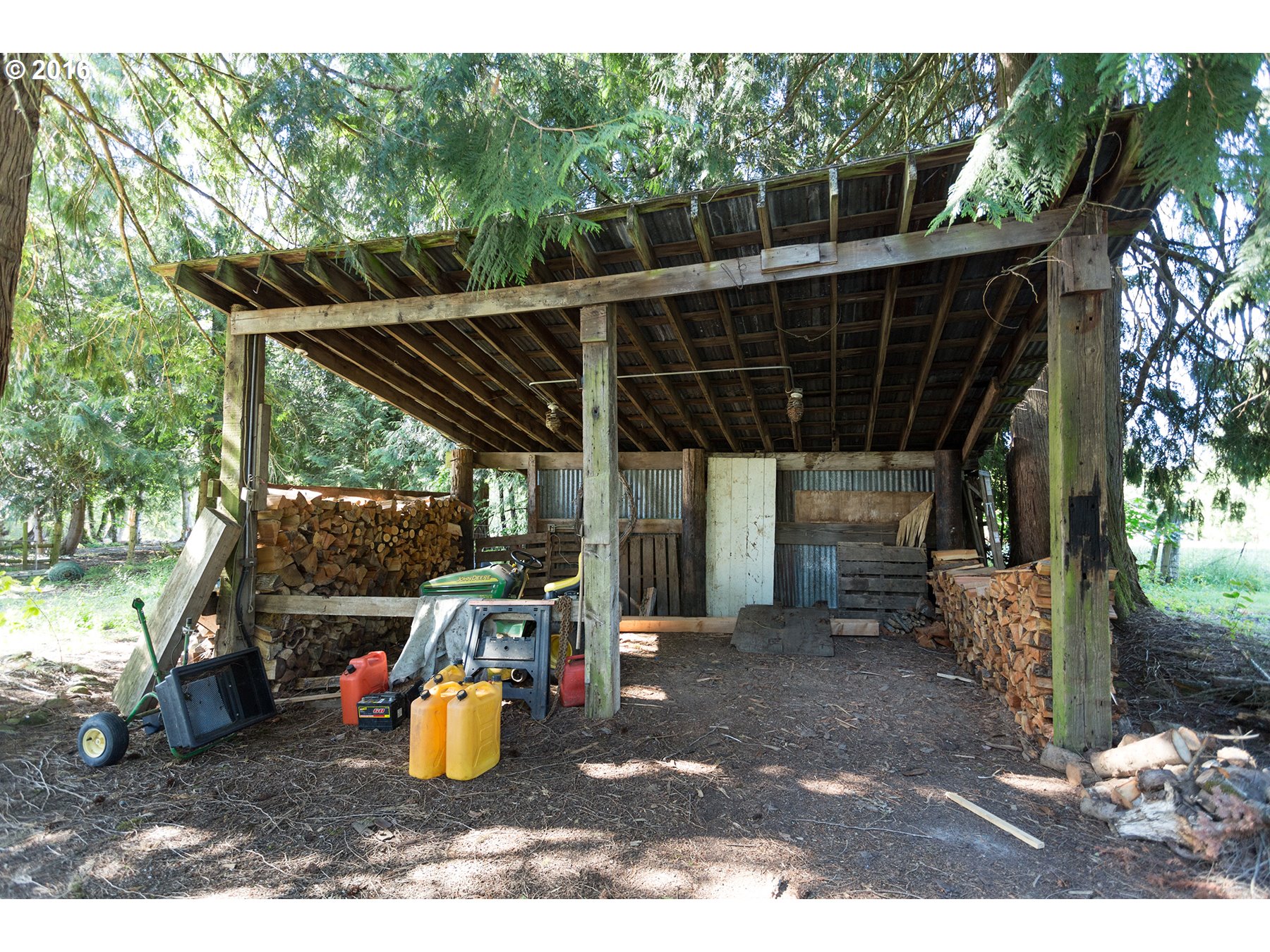 23645 Southeast Howlett Road Eagle Creek, OR 97022 - Photo 30 of 32 Shed