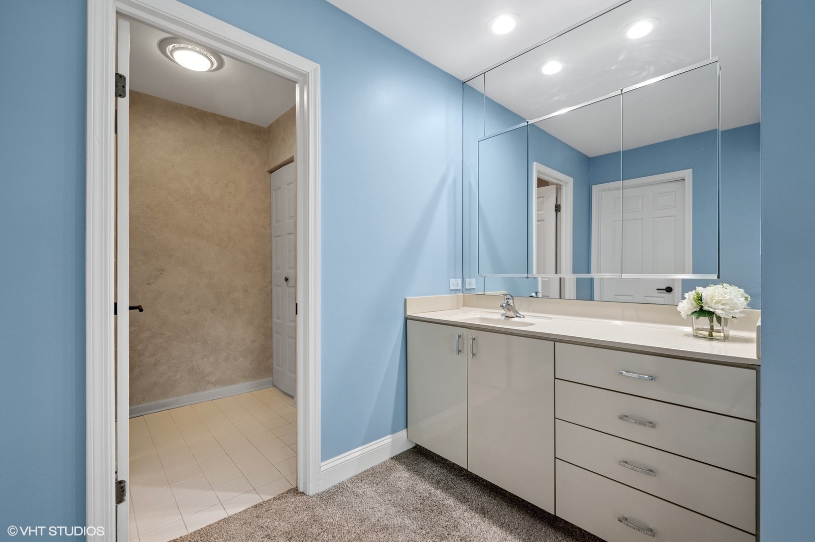 4000 Dundee Road, Unit 202C Northbrook, IL 60062 - Photo 9 of 15