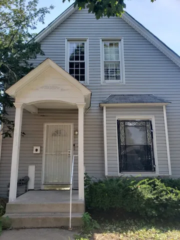 $200,000 | 8913 South Lowe Avenue, Chicago, IL 60620