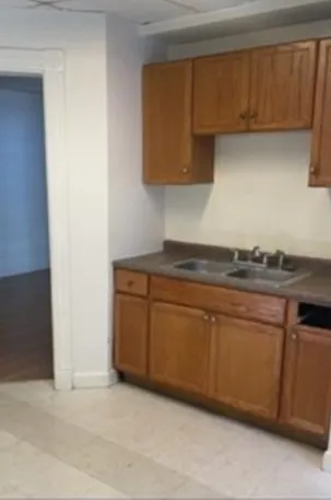 $200,000 | 8913 South Lowe Avenue, Chicago, IL 60620