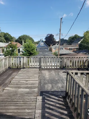 $200,000 | 8913 South Lowe Avenue, Chicago, IL 60620