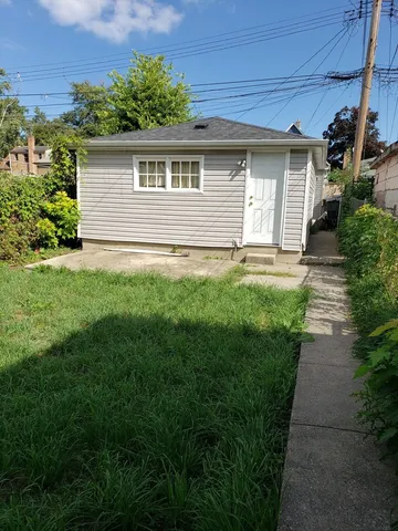$200,000 | 8913 South Lowe Avenue, Chicago, IL 60620