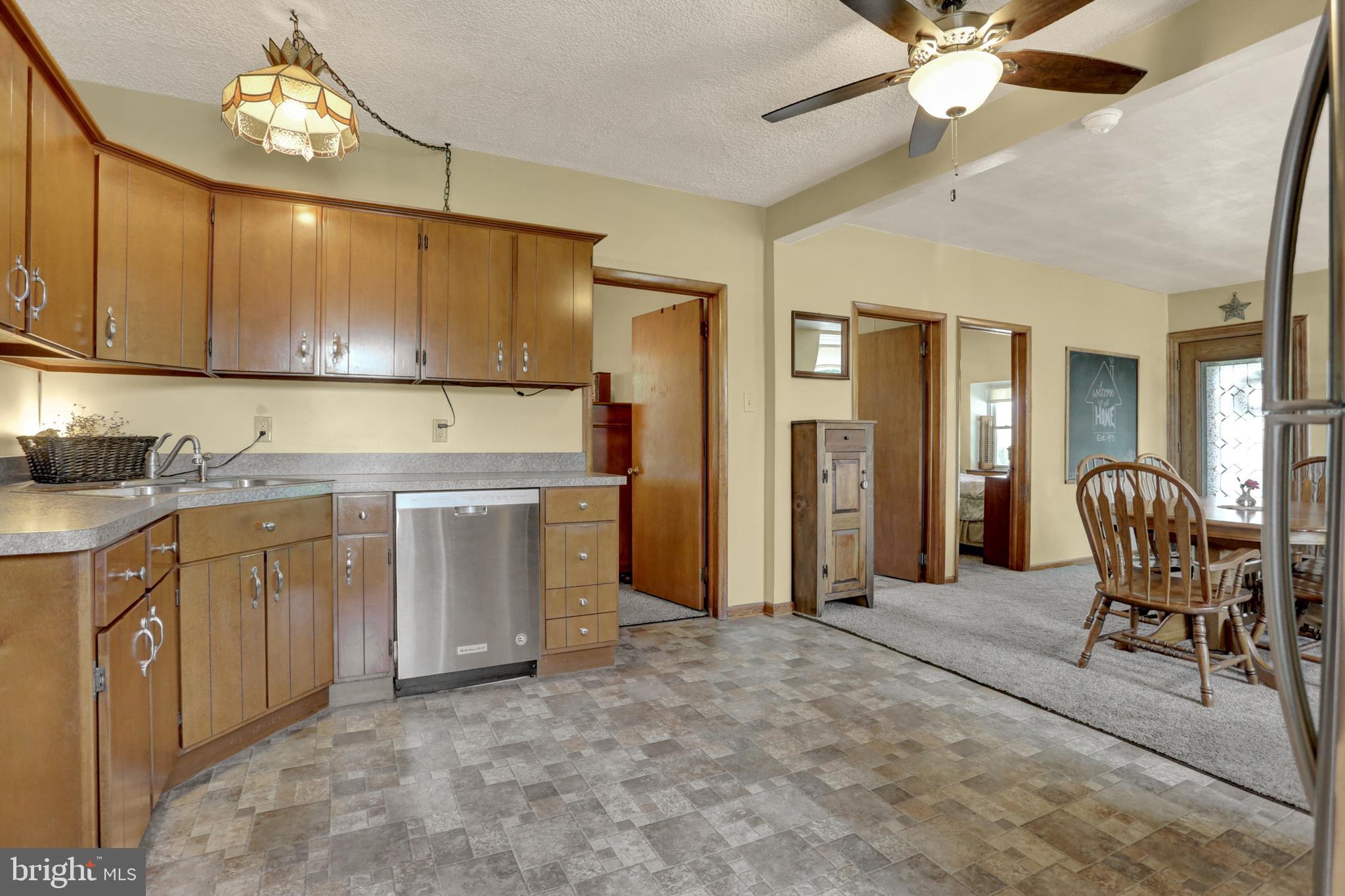 1452 Snyder Corner Road Red Lion, PA 17356 - Photo 6 of 27 Gallery Image 6