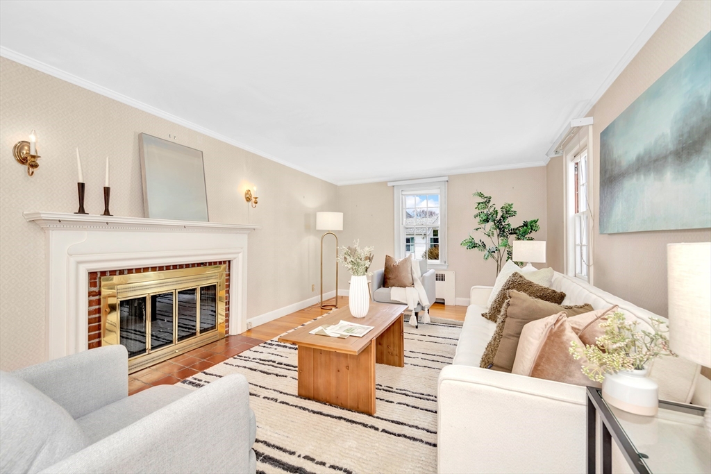 377 Park Avenue Arlington, MA 02476 - Photo 11 of 39