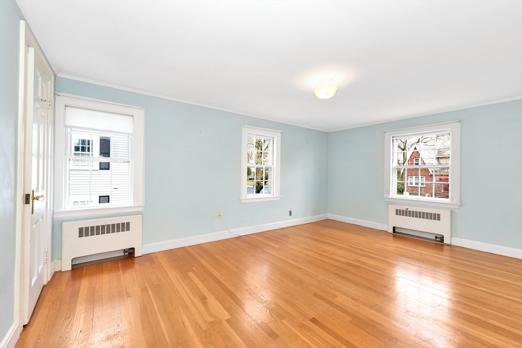 377 Park Avenue Arlington, MA 02476 - Photo 31 of 39