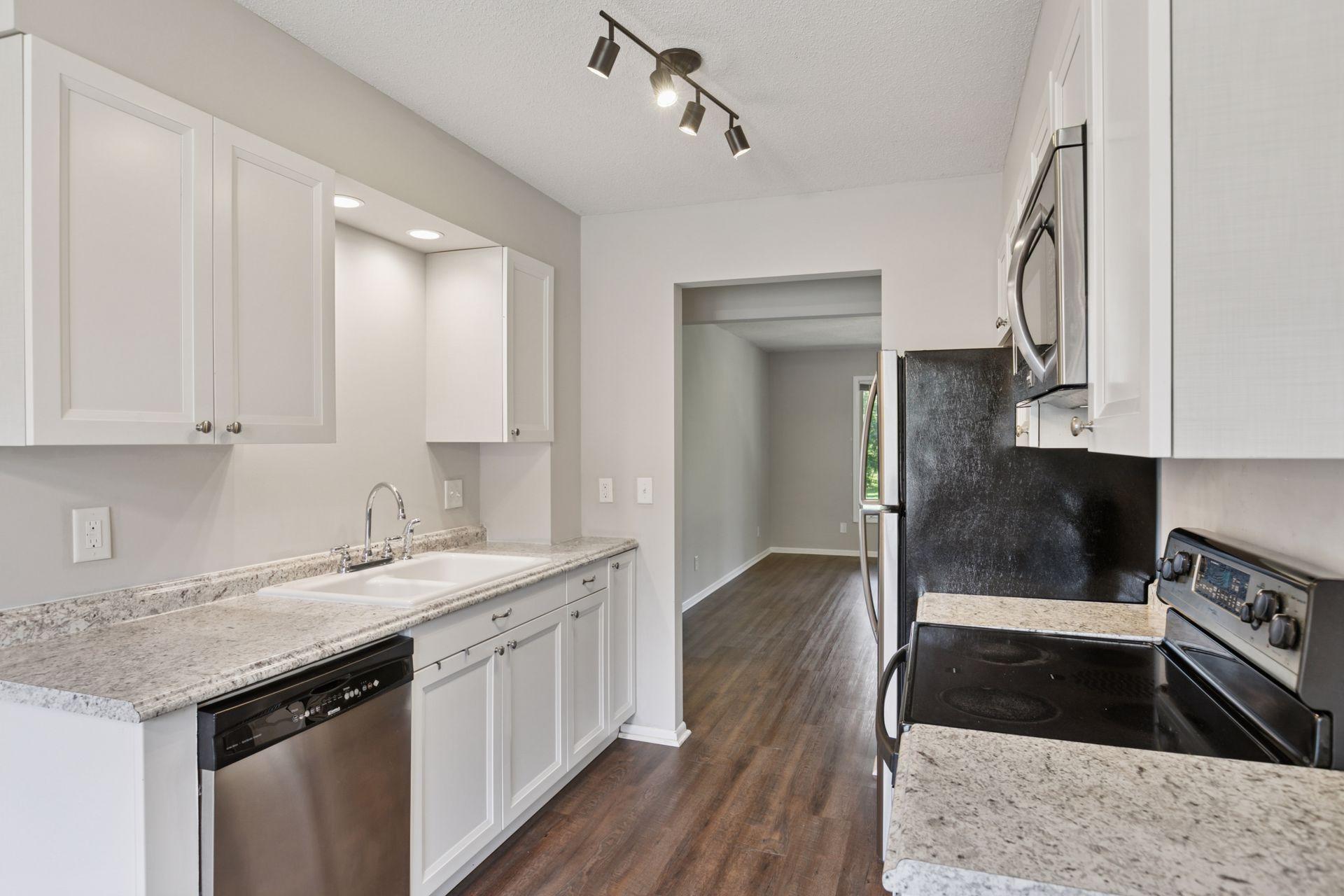 5841 Winnetka Avenue North New Hope, MN 55428 - Photo 19 of 48