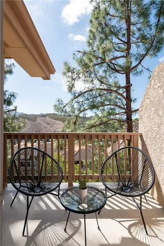 $1,475,000 | 3315 View Pointe Drive, Westlake Village, CA 91361