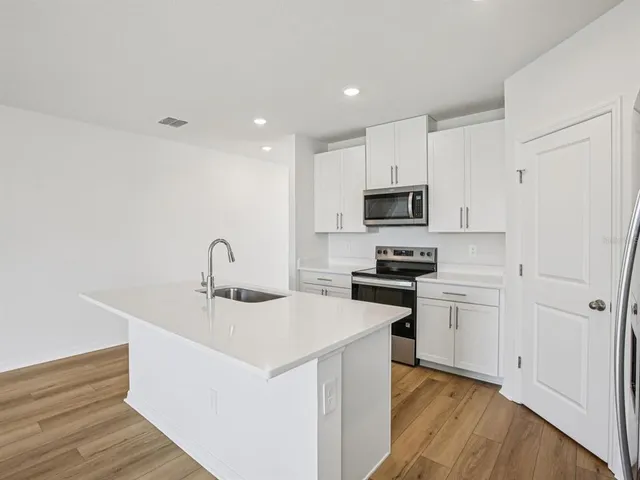 $370,100 | 2242 Sageland Way, Bartow, FL 33830