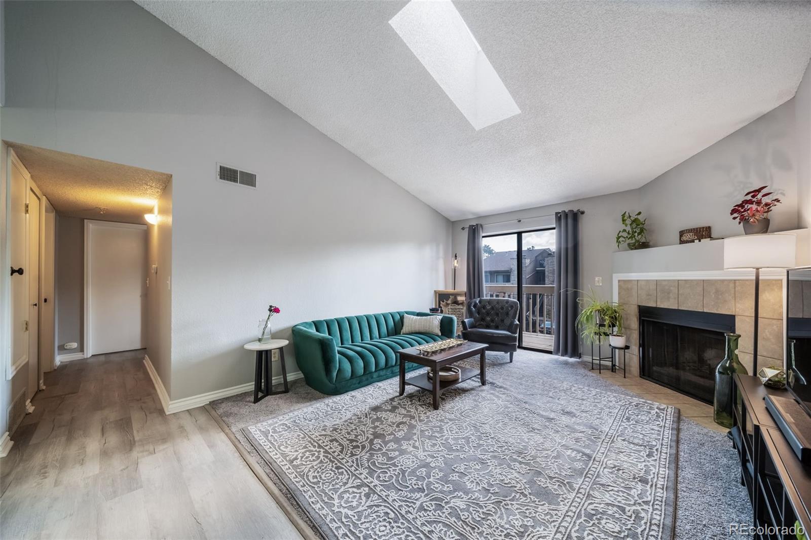 10263 East Peakview Avenue, Unit C202, Englewood, CO 80111 Compass