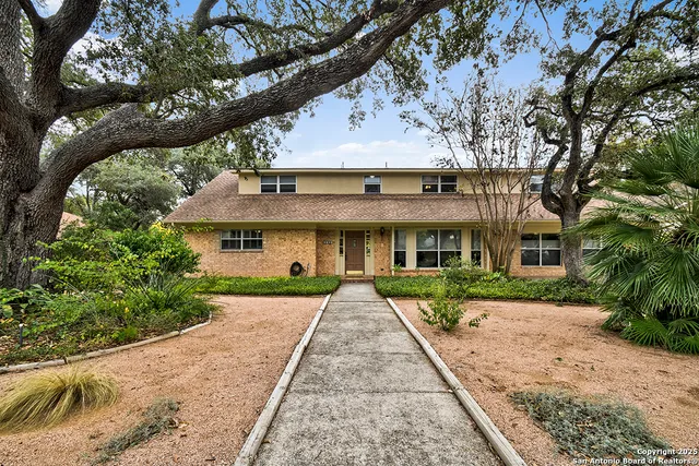 $575,000 | 2702 Marlborough Drive, San Antonio, TX 78230