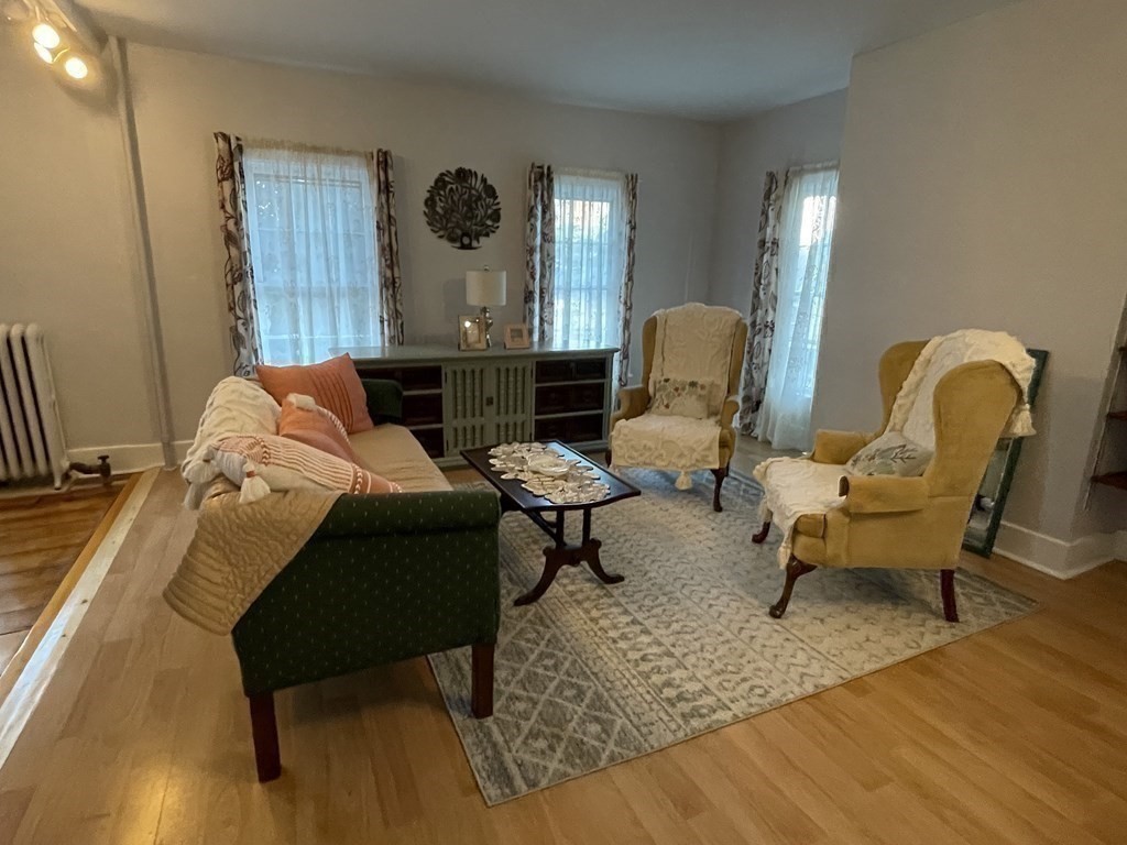 2 Oxford Place Worcester, MA 01609 - Photo 18 of 42