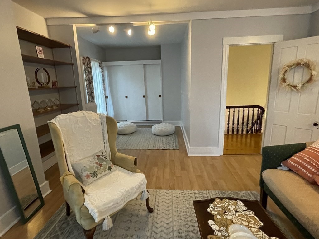 2 Oxford Place Worcester, MA 01609 - Photo 19 of 42