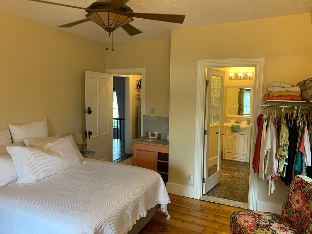 2 Oxford Place Worcester, MA 01609 - Photo 32 of 42