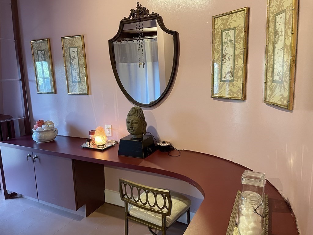 2 Oxford Place Worcester, MA 01609 - Photo 35 of 42