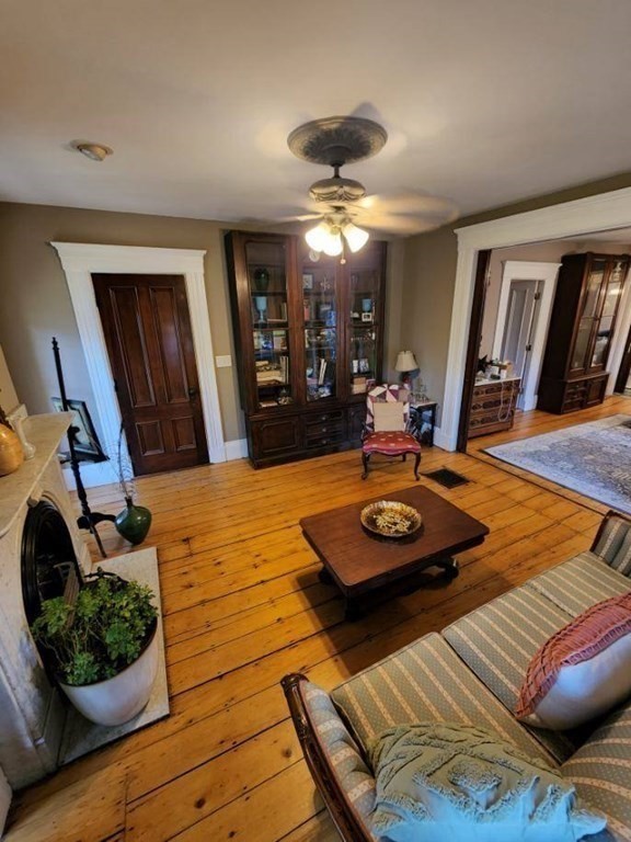 2 Oxford Place Worcester, MA 01609 - Photo 5 of 42