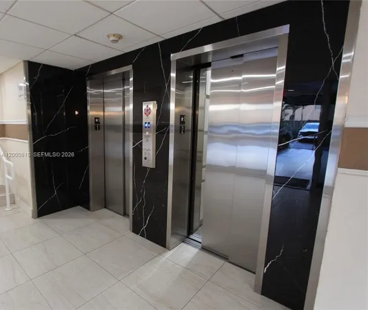 $1,800 | 4550 Northwest 9th Street, Unit 706E, Miami, FL 33126