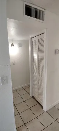 $1,800 | 4550 Northwest 9th Street, Unit 706E, Miami, FL 33126