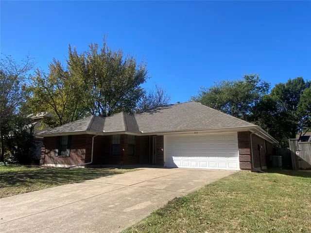 $1,995 | 822 Collins Boulevard, Cedar Hill, TX 75104