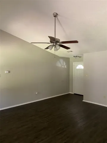 $1,995 | 822 Collins Boulevard, Cedar Hill, TX 75104