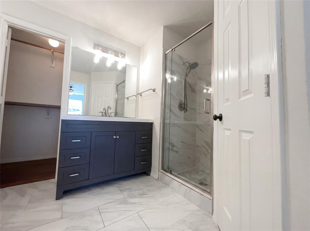 2029 Diamond Ridge Drive Carrollton, TX 75010 - Photo 12 of 20