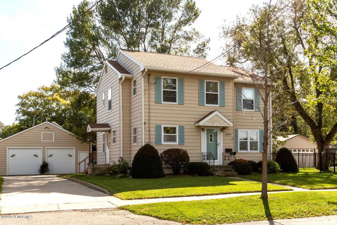 1304 5th Street Northeast Rochester, MN 55906 - Photo 1 of 1