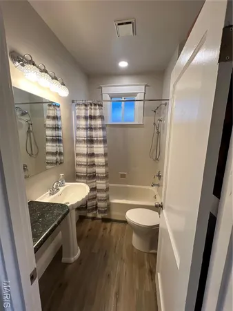 $1,600 | 1605 Bradford Avenue, St. Louis, MO 63133