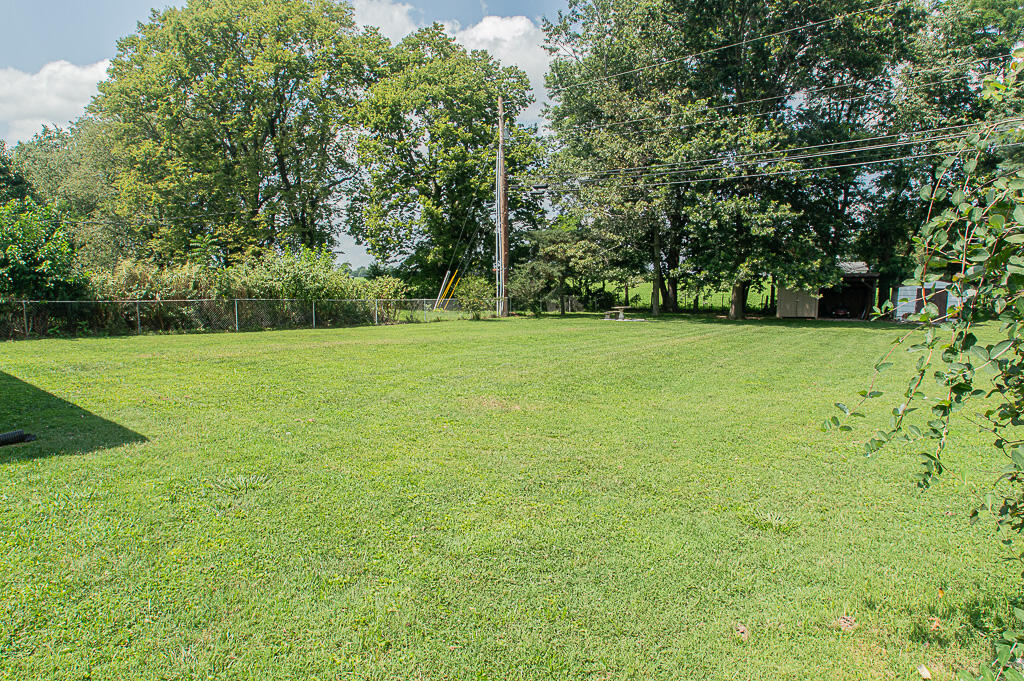170 Bayberry Road Versailles, KY 40383 - Photo 28 of 34 170 Bayberry Rd 28