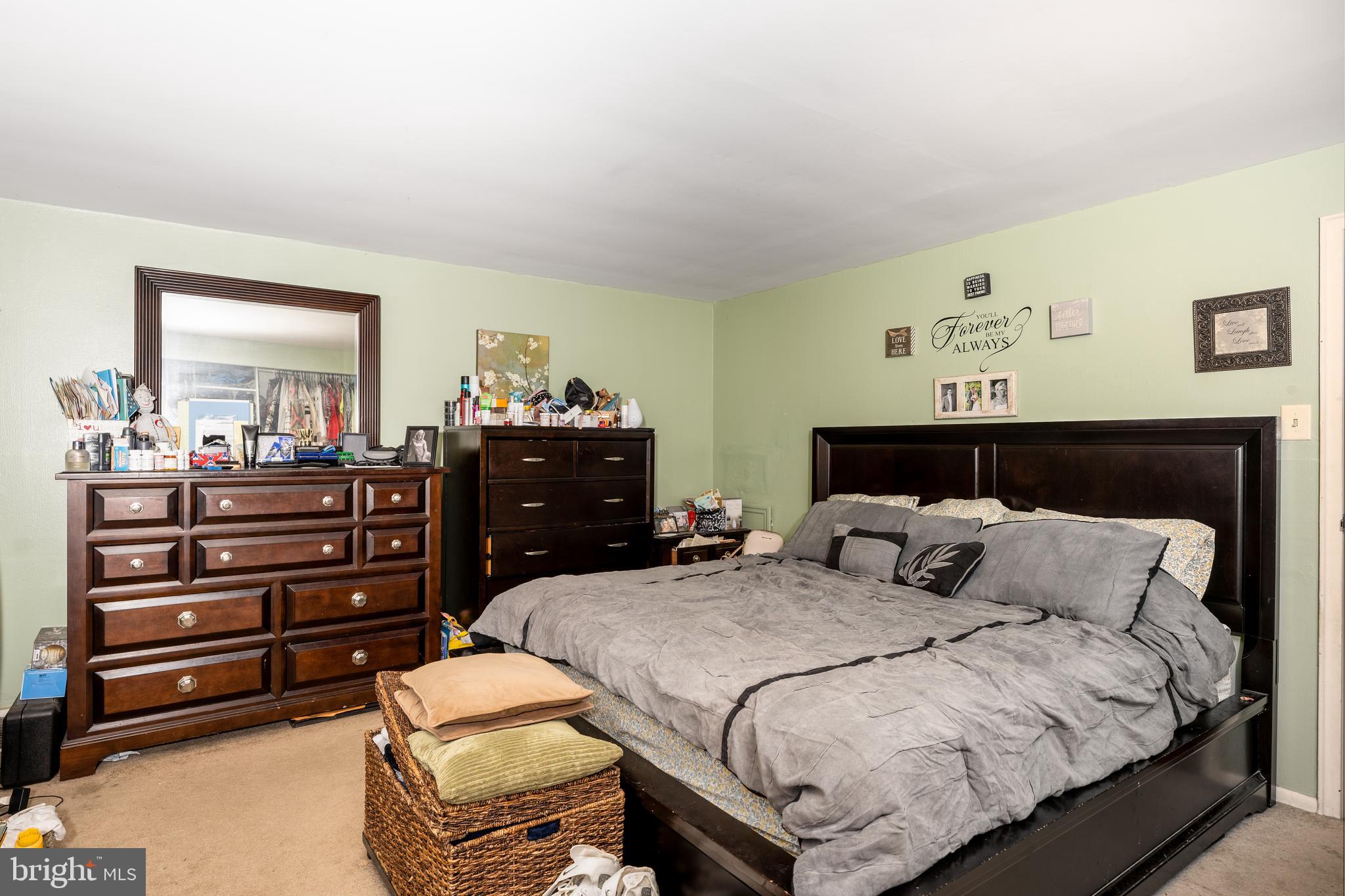 10805 Pedrick Road Philadelphia, PA 19154 - Photo 6 of 12