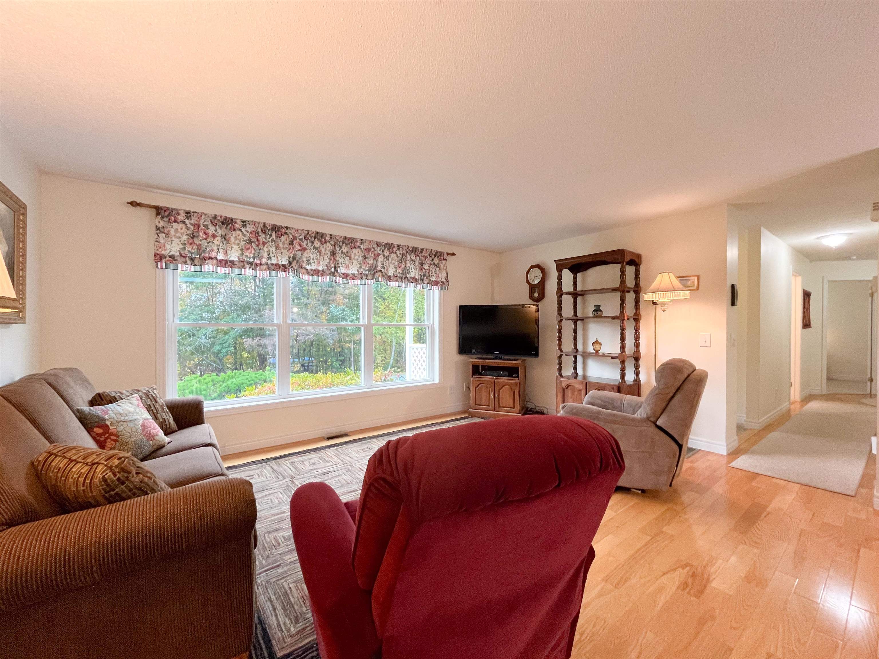 135 Lewis Hill Road Bethlehem, NH 03574 - Photo 13 of 41 Gallery Image 13