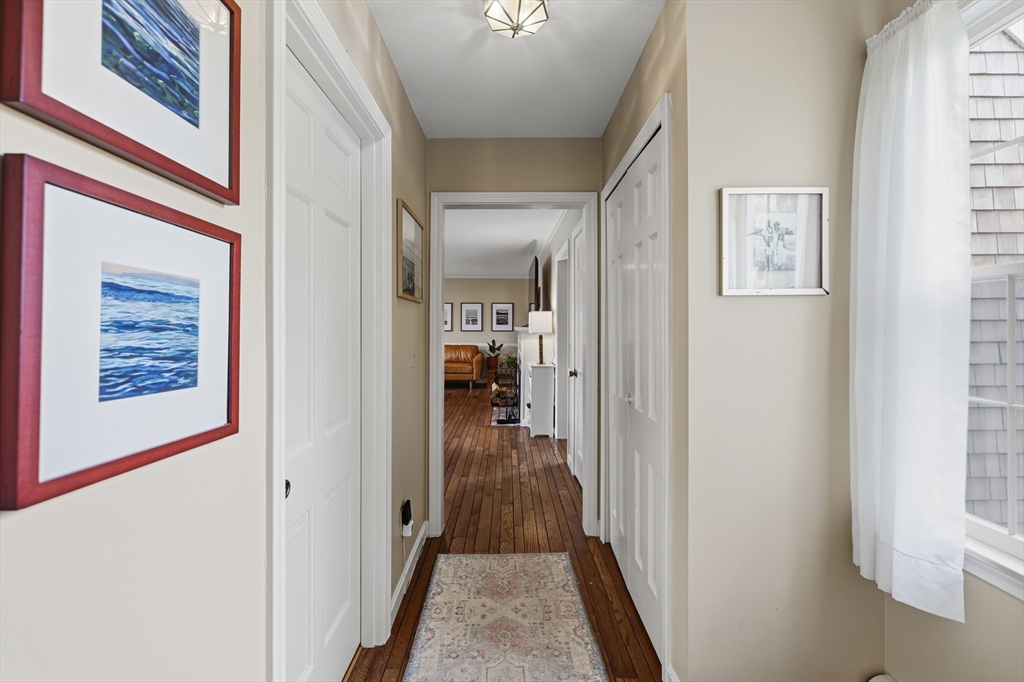 26 Windsor Road Sandwich, MA 02563 - Photo 15 of 42